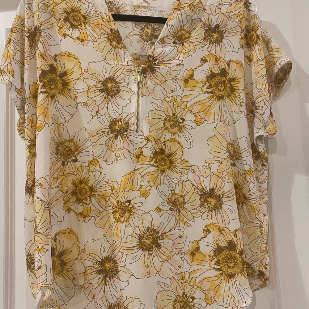 Maurice’s short sleeve blouse
